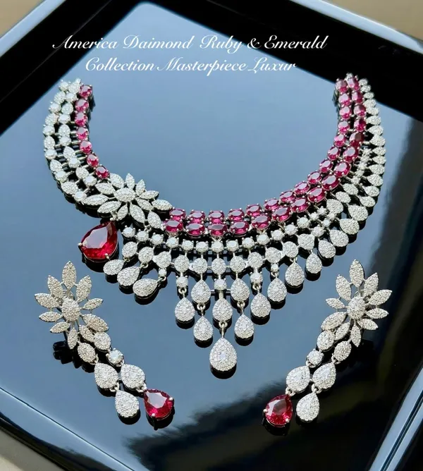 Pink_And_Silver_Brass_Necklace_Set_For_Women