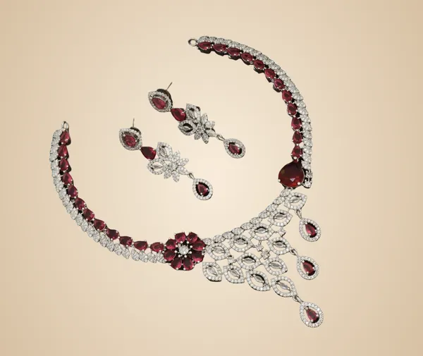 Red_And_Silver_Brass_Necklace_Set_For_Women