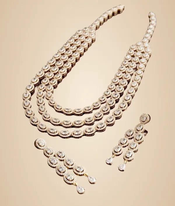 Gold_Brass_Necklace_Set_For_Women
