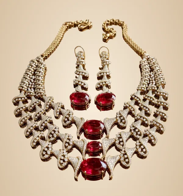 Ruby-Red_Brass_Necklace_Set_For_Women
