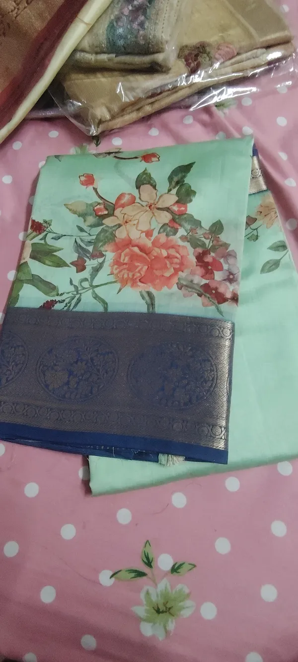 Multicolor_Floral_Soft_Banarasi_Silk