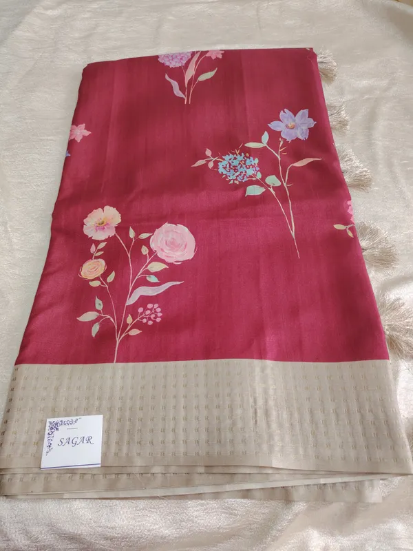 Red_Raw_Silk_Saree_With_Floral_Print_And_Beige_Border