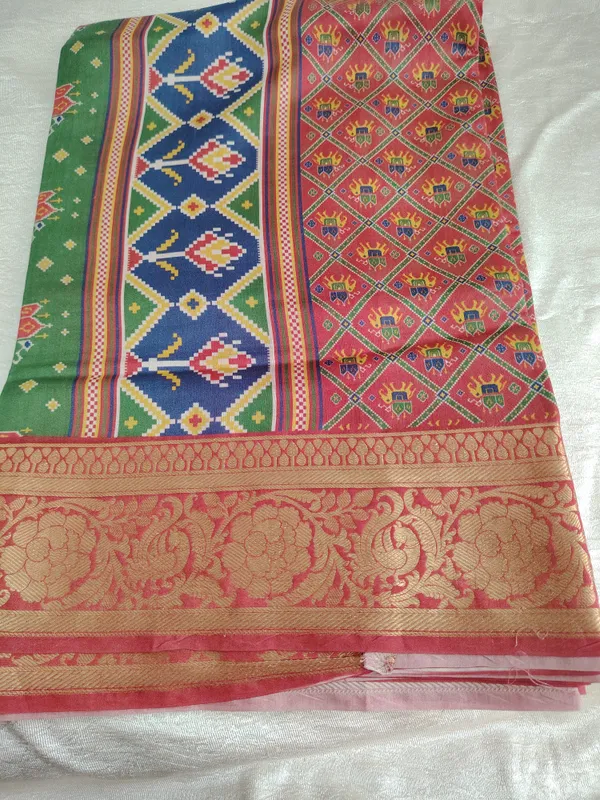 Traditional_Multicolor_Patola_Print_Munga_Tusser_Silk_Saree_With_Gold_Border