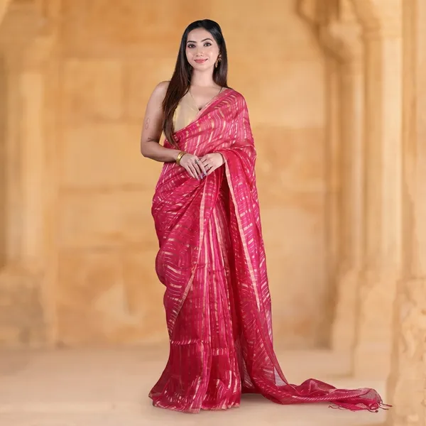 Traditional_Red_Pure_Linen_Silk_Striped_Saree_With_Elegant_Drape
