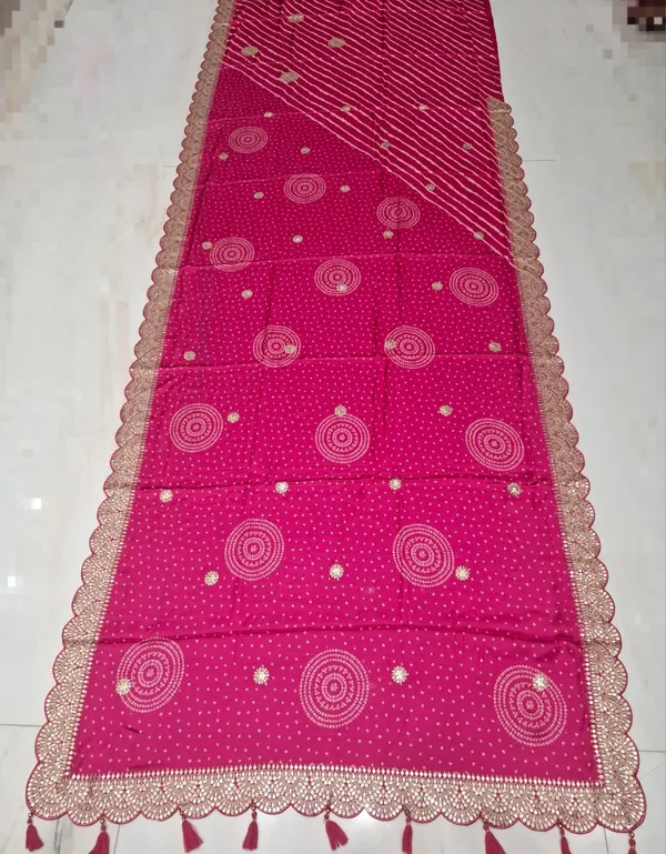 Vibrant_Pink_Embroidered_Gota_Atti_Work_Gajji_Silk_Saree_Withtassel_Detailing