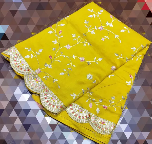 Yellow_Pure_Munga_Soft_Silk_Floral_Silver_Embroidered_Saree_With_Scalloped_Border