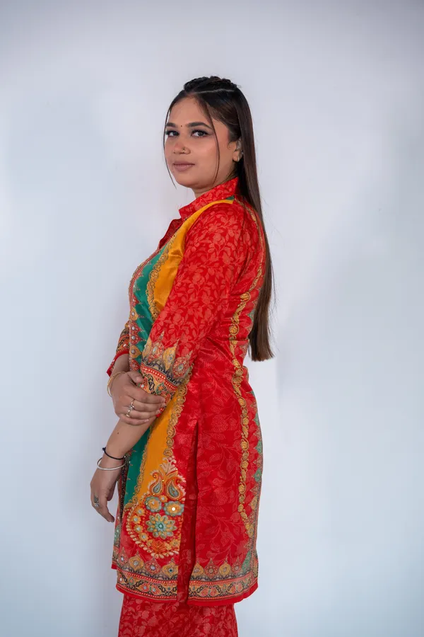 Multicolour_Embroidered_Ethnic_Suit_Set_With_Red_Jacket_And_Pants