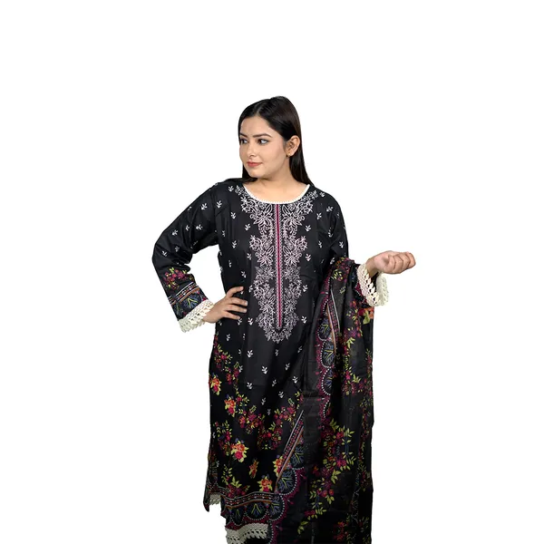 Black_Women_Floral_Embroidered_Ethnic_Suit_Set_With_Dupatta