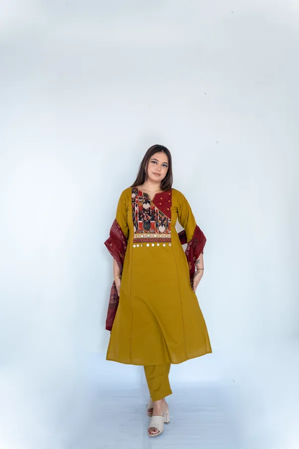 Mustard_Yellow_Kurta_Set_With_Maroon_Ajrakh_Printed_Dupatta