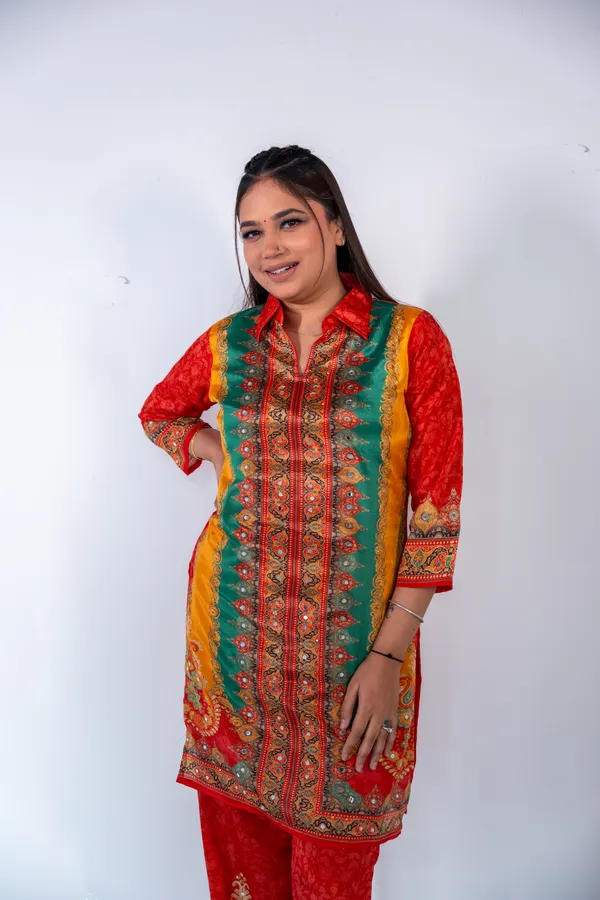 Multicolour_Embroidered_Ethnic_Suit_Set_With_Red_Jacket_And_Pants