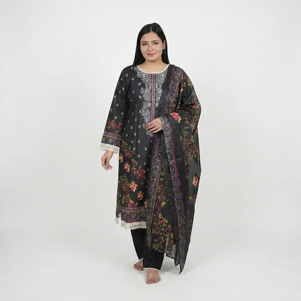 Black_Women_Floral_Embroidered_Ethnic_Suit_Set_With_Dupatta