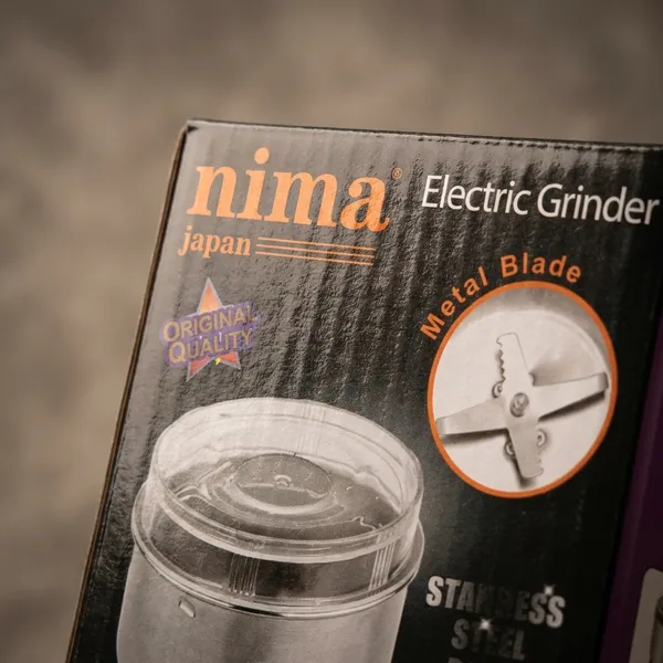 Electric_Coffee_Grinder_With_Stainless_Steel_Blade_-_150W