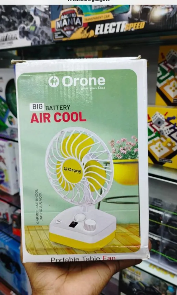 Portable_Rechargeable_Table_Fan_With_Big_Battery_-_Air_Cool_Fan_(Yellow_&_White)
