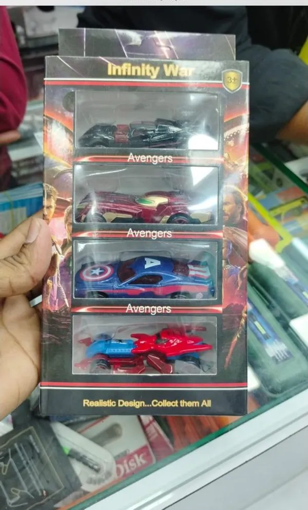 Collectible_Die-Cast_Car_Set_Of_4