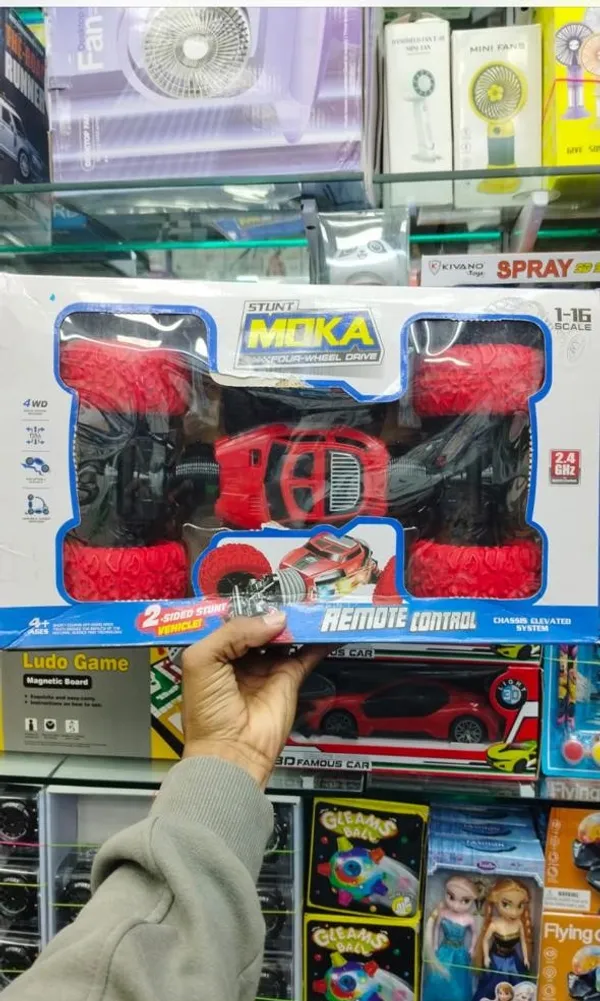 Four-Wheel_Drive_Remote_Control_Car_-_Red