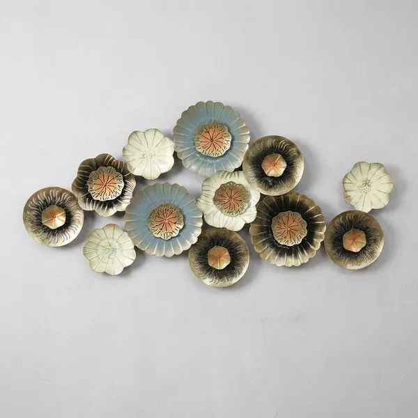 Metal_Flower_Wall_Art_-_Decorative_3D_Floral_Wall_Hanging_Sculpture