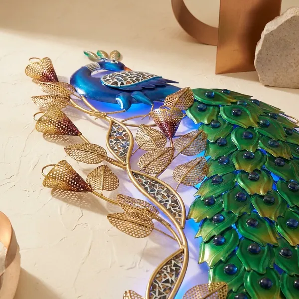 Decorative_Led_Peacock_Wall_Art_With_Metallic_Finish