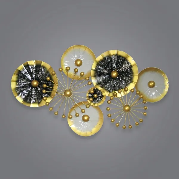 Golden_Decorative_Wall_Art_With_Circular_Disc_Design