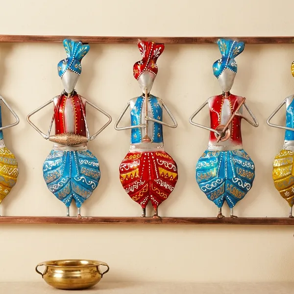 Decorative_Wall_Art_-_Five_Dancing_Figures_In_Traditional_Attire