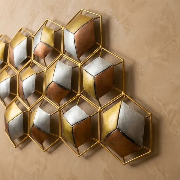 Geometric_Metal_Wall_Art_With_Gold_And_Silver_Mirror_Panels