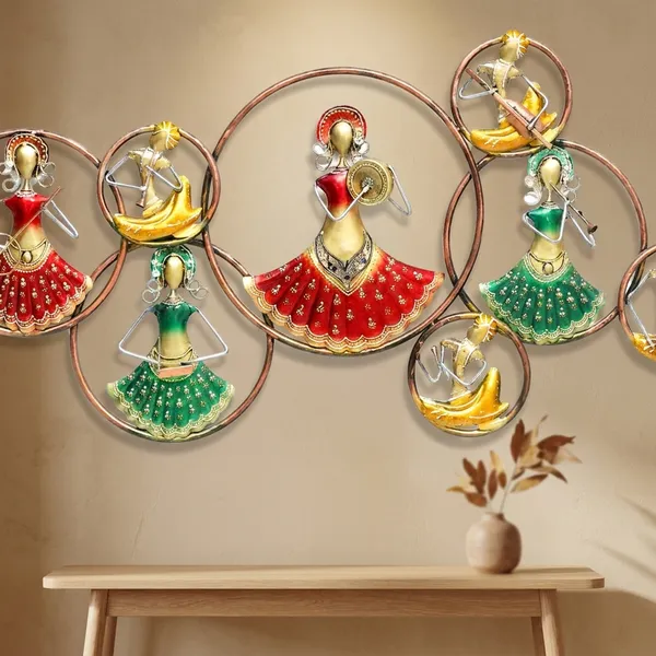 Decorative_Metal_Wall_Art_-_Dancing_Women_With_Moon_Motifs