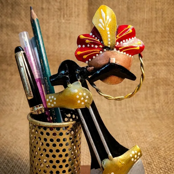 Musical_Musician_Pen_Holder_With_Turban_-_Decorative_Desk_Organizer