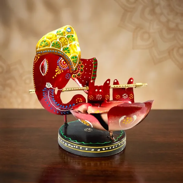 Handcrafted_Wooden_Ganesha_Diya_Stand_-_Traditional_Pooja_Decor_With_Peacock_Design