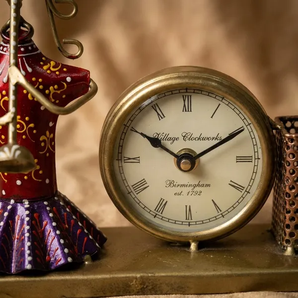 Decorative_Desk_Organizer_Set_With_Clock_And_Figurine