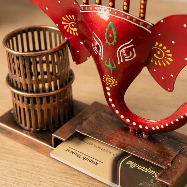 Wooden_Elephant_Desk_Organizer_With_Pen_Holder_And_Storage
