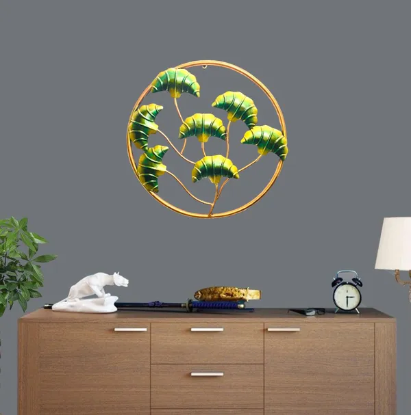 Metal_Wall_Art_-_Golden_Ginkgo_Leaves_In_Circular_Frame