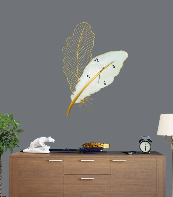 Decorative_Golden_Feather_Wall_Clock_-_Modern_Home_Décor