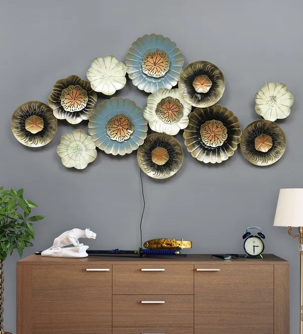 Metal_Flower_Wall_Art_-_Decorative_3D_Floral_Wall_Hanging_Sculpture