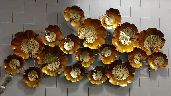 Decorative_Metal_Wall_Art_Flowers_-_Set_Of_Golden_Brown_Floral_Wall_Hangings
