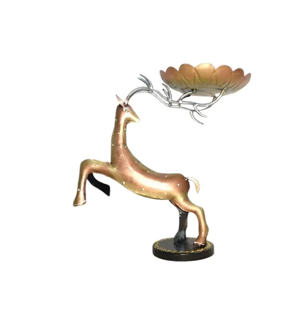 Decorative_Golden_Deer_Candle_Holder_With_Lotus_Petal_Dish