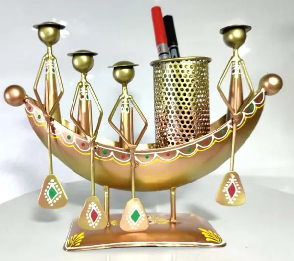 Decorative_Golden_Boat_Pen_Stand_With_Figurines