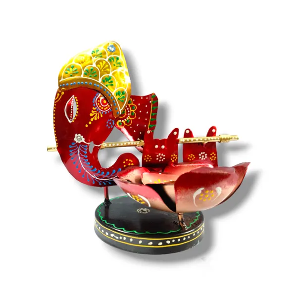 Handcrafted_Wooden_Ganesha_Diya_Stand_-_Traditional_Pooja_Decor_With_Peacock_Design