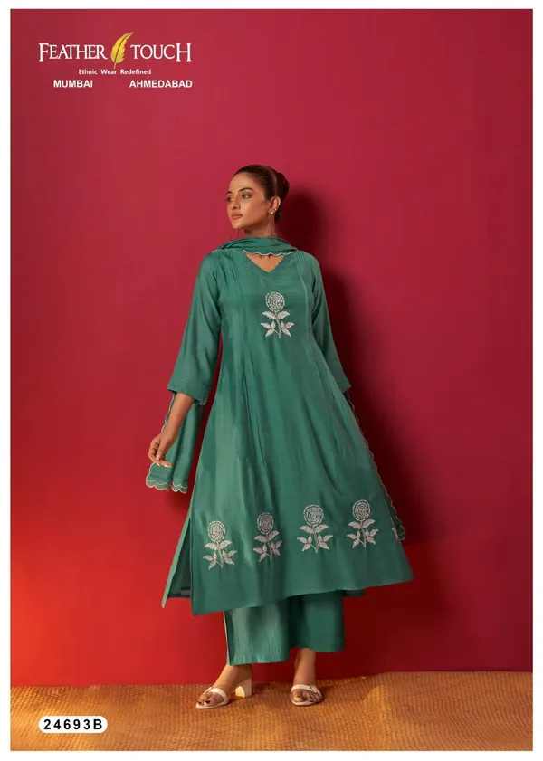 Green_Premium_Georgette_Floral_Embroidered_Anarkali_Kurta_Set_With_Palazzo_For_Women