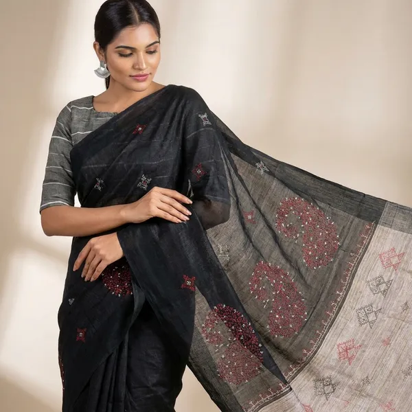 Black_And_Grey_Premium_Khicha_Silk_Kasuti_Saree_With_Blouse_For_Women