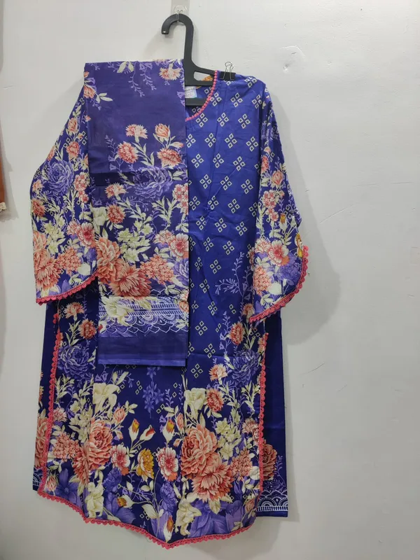 Navy_Blue_Floral_Print_Cotton_Pakistani_Suit_Set_With_Dupatta_For_Women