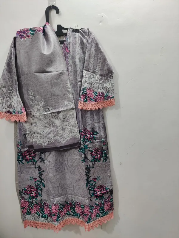 Grey_Purple_Print_Cotton_Pakistani_Suit_Set_With_Dupatta_For_Women