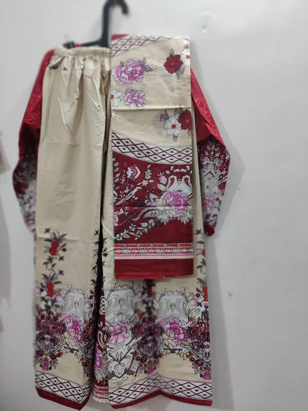 Maroon_Floral_Print_Cotton_Pakistani_3-Piece_Suit_Set_With_Dupatta_For_Women