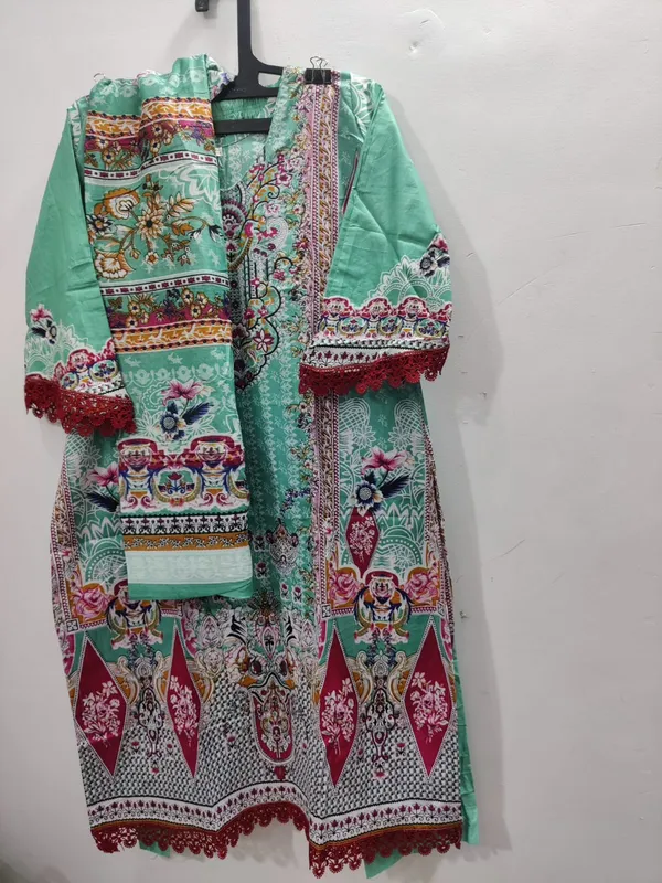 Sea_Green_Floral_Embroidered_Cotton_Pakistani_Lawn_3-Piece_Suit_Set_For_Women