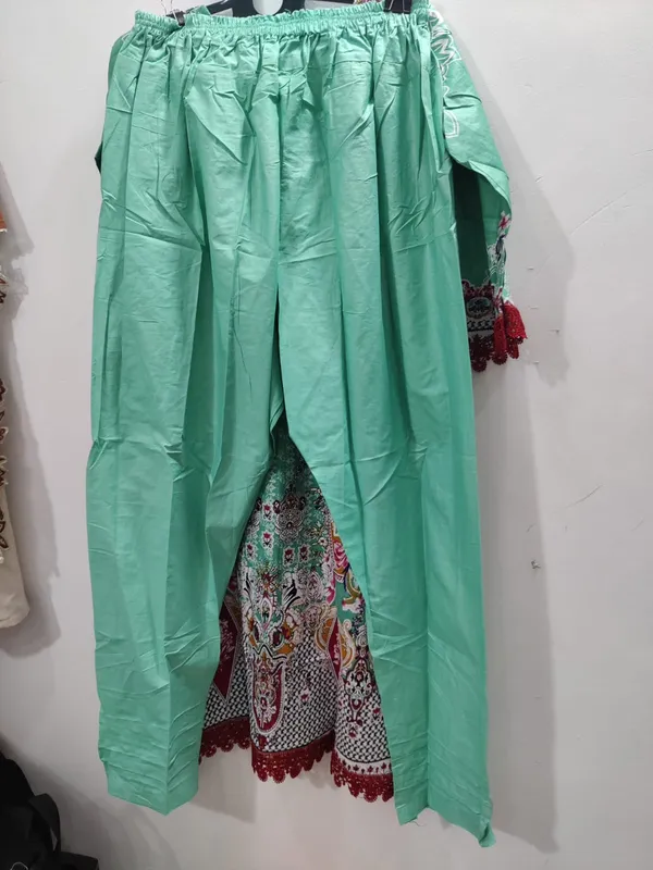 Sea_Green_Floral_Embroidered_Cotton_Pakistani_Lawn_3-Piece_Suit_Set_For_Women