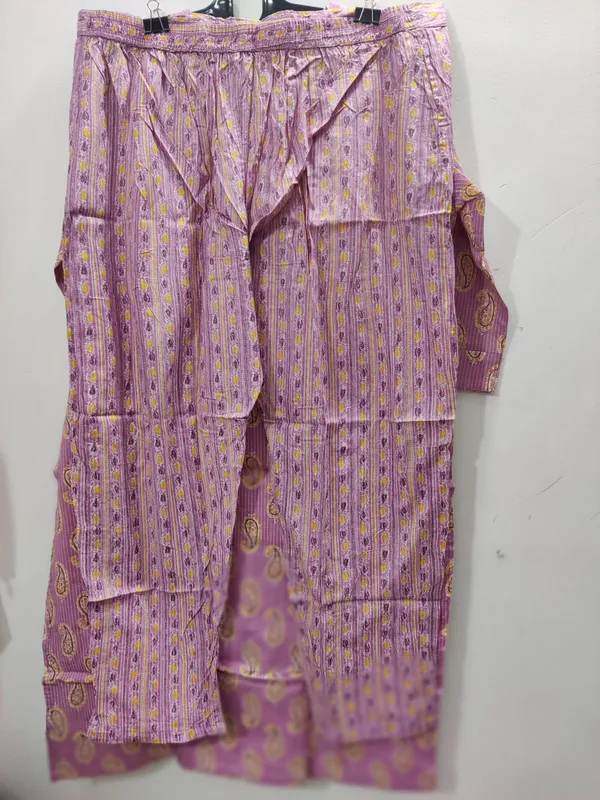 Light_Pink_Cotton_Straight_Paisley_Print_Kurti_Pant_Set_With_Dupatta_For_Women