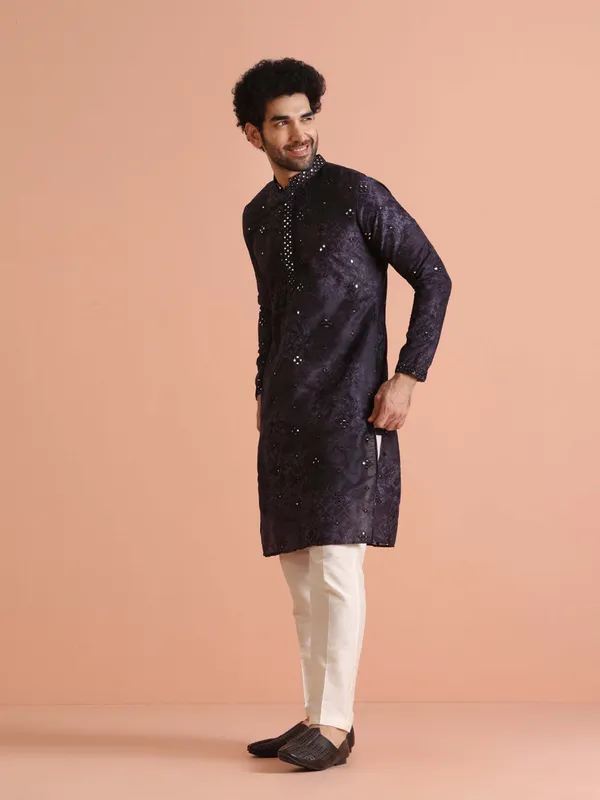Dark_Blue_Silk_Blend_Printed_A-Line_Kurta_For_Men