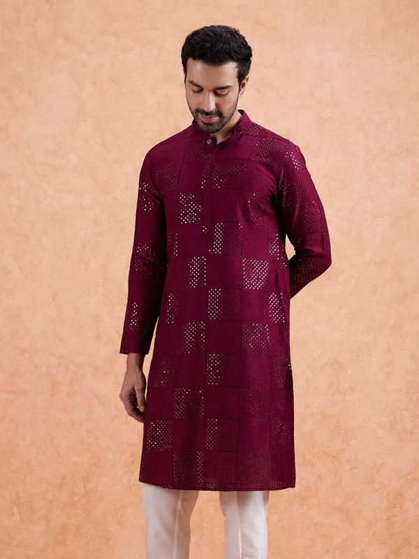 Maroon_Silk_Blend_Printed_A-Line_Kurta_For_Men
