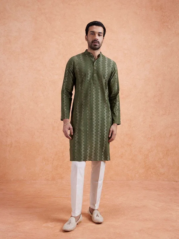 Green_Pure_Cotton_Straight_Kurta_For_Men