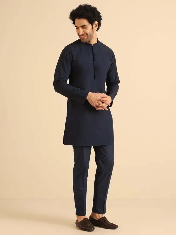 Blue_Cotton_Blend_Solid_A-Line_Kurta_For_Men