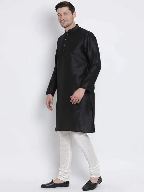 Black_Cotton_Silk_Solid_A-Line_Kurta_For_Men