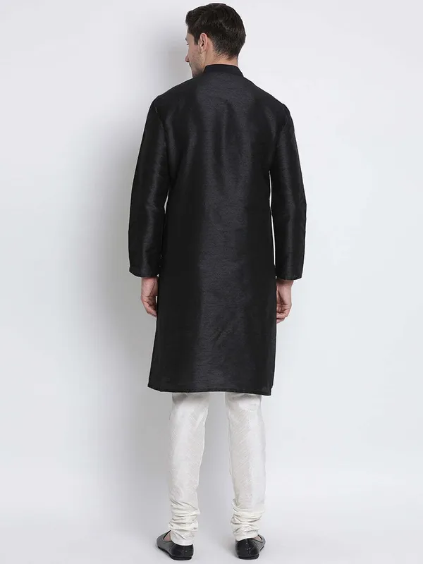 Black_Cotton_Silk_Solid_A-Line_Kurta_For_Men